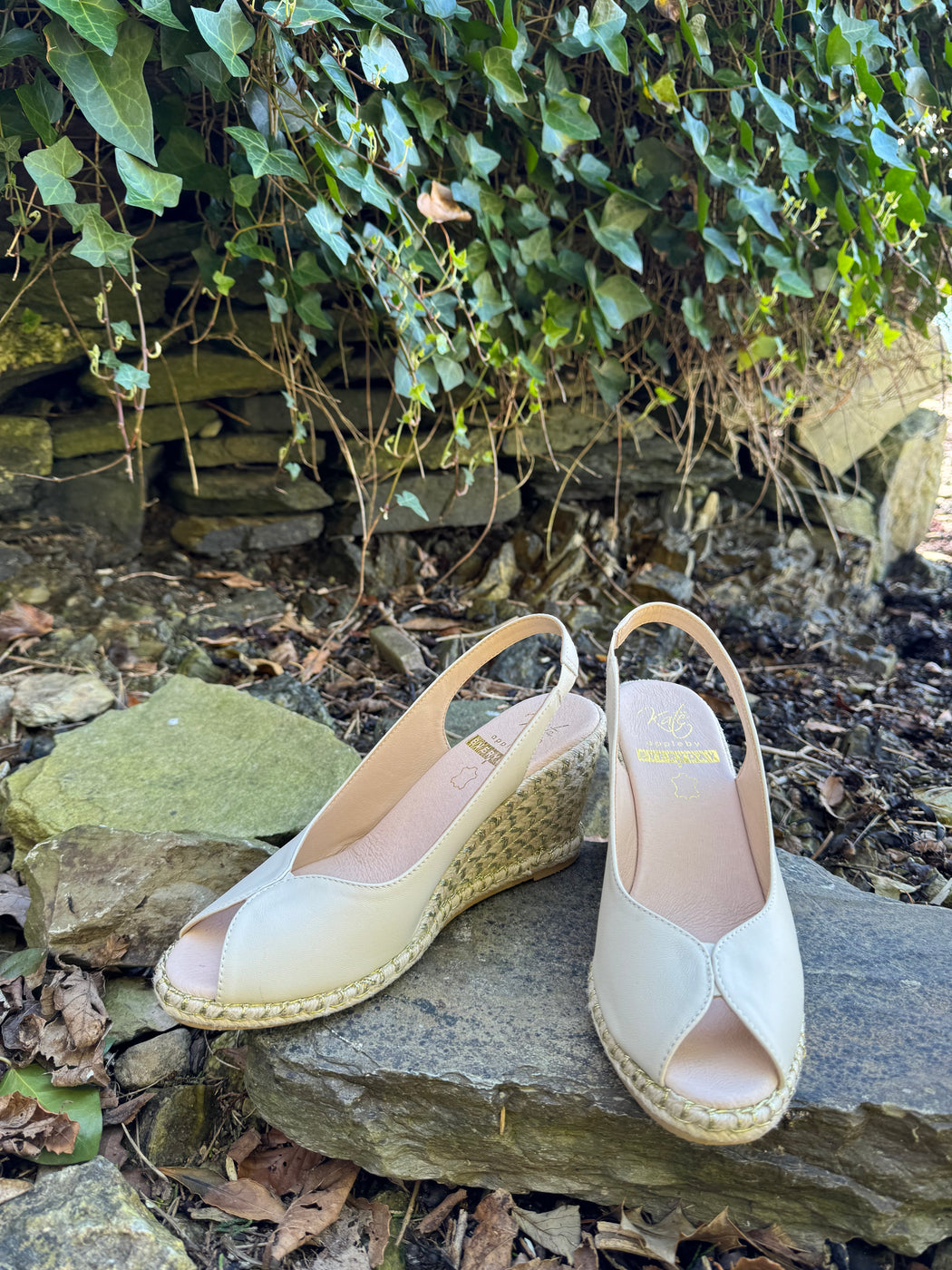 Tregele almond wedge