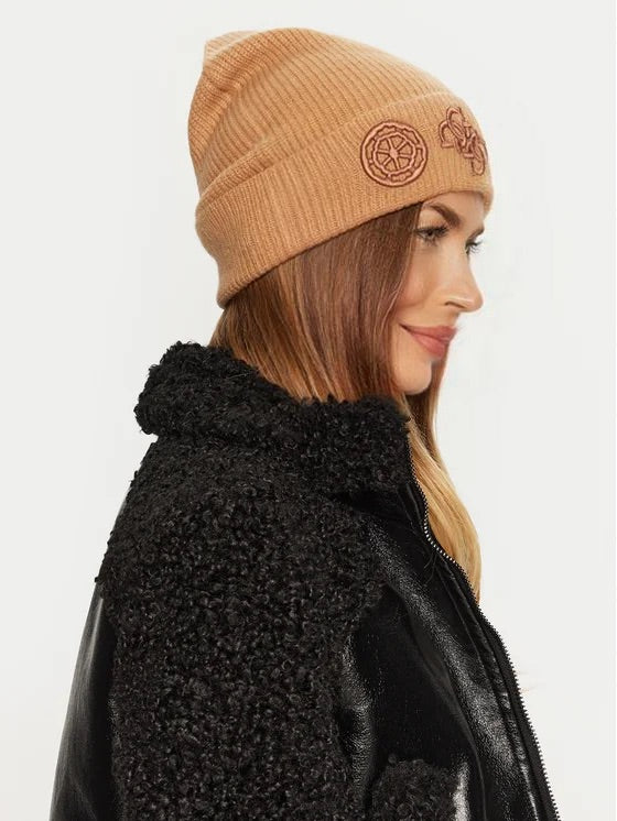 AW5177POL01 Guess beige beanie