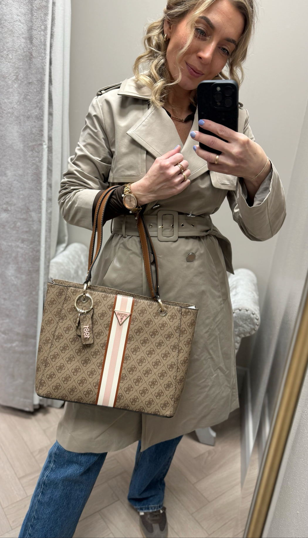 Guess latte logo noelle shoulder bag SS787925