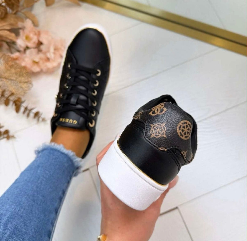 Black guess logo embossed sneaker flfbtzfal12