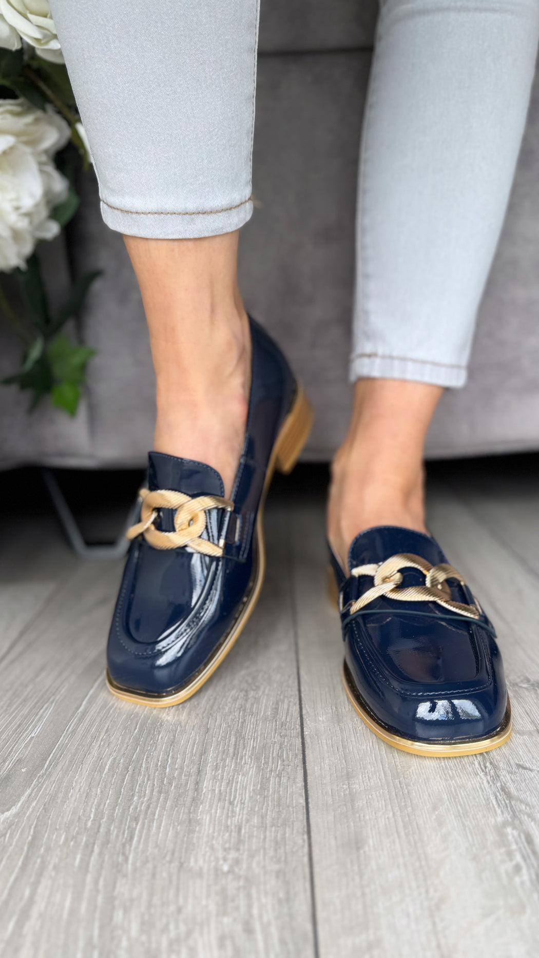 Thames Est Sapphire Loafer