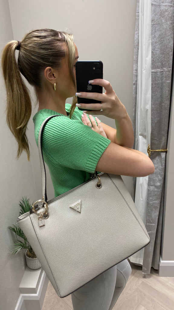 Guess shopper noelle sale