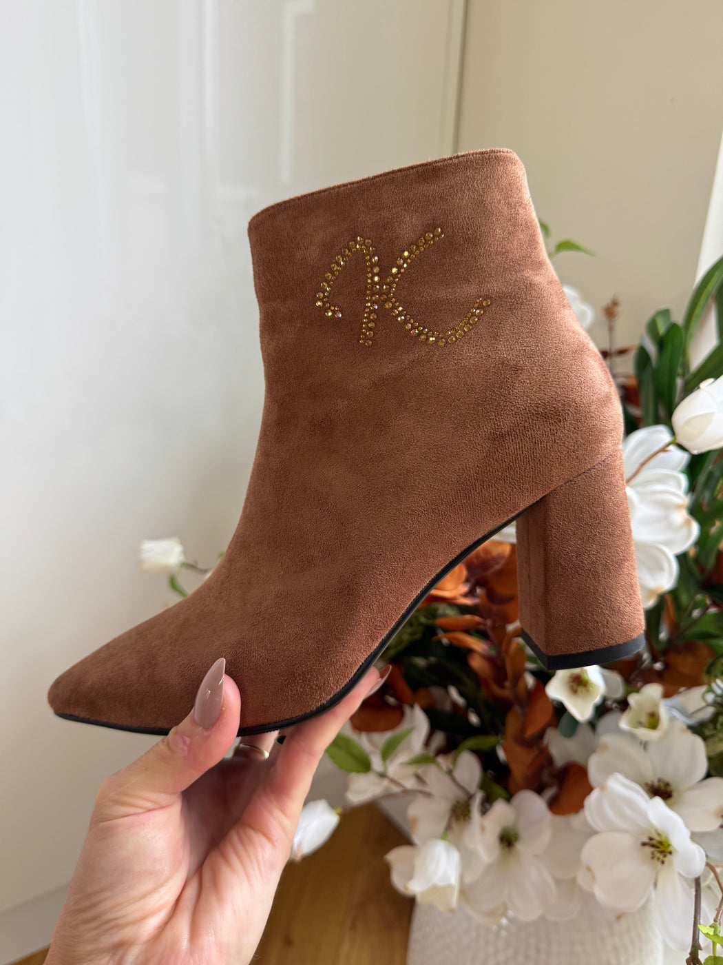 Catterton rustic ankle boots