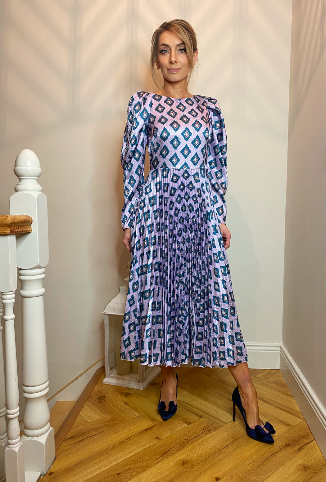 D9997 closet lilac puff sleeve pleated dress