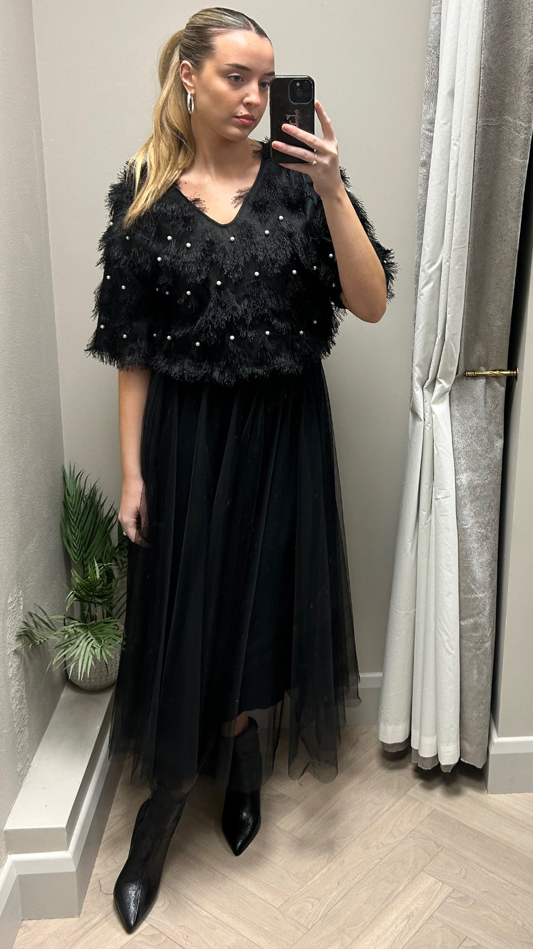 Pearl v neck black top