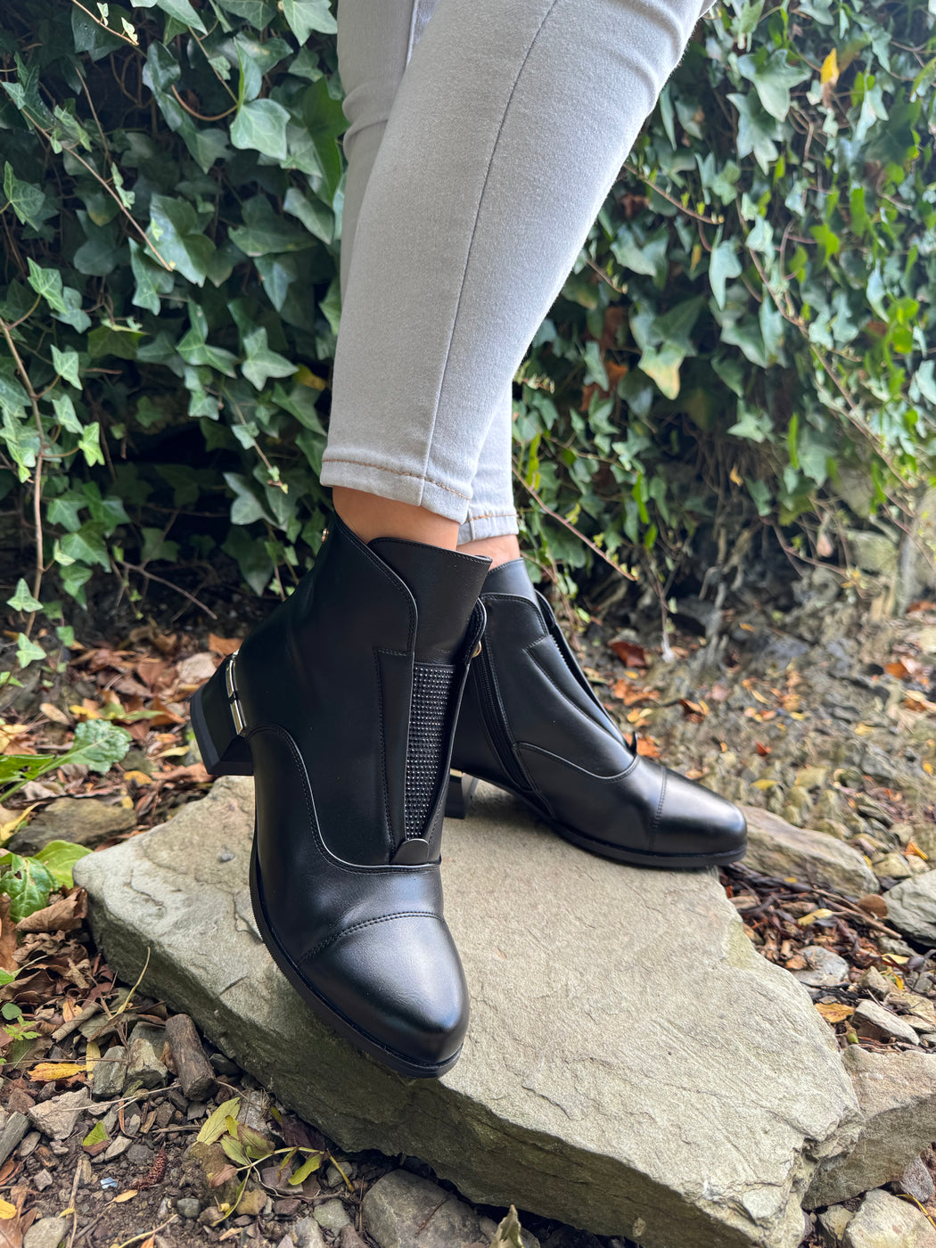 Tidore one ink sequin boot
