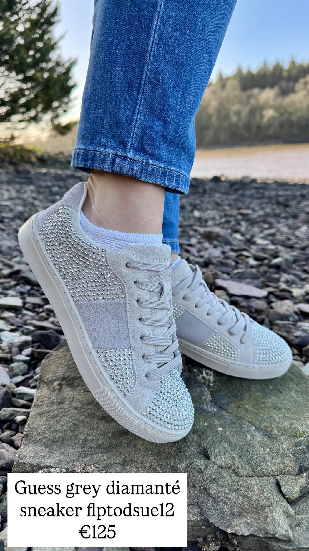 Guess grey diamanté sneaker flptodsue12