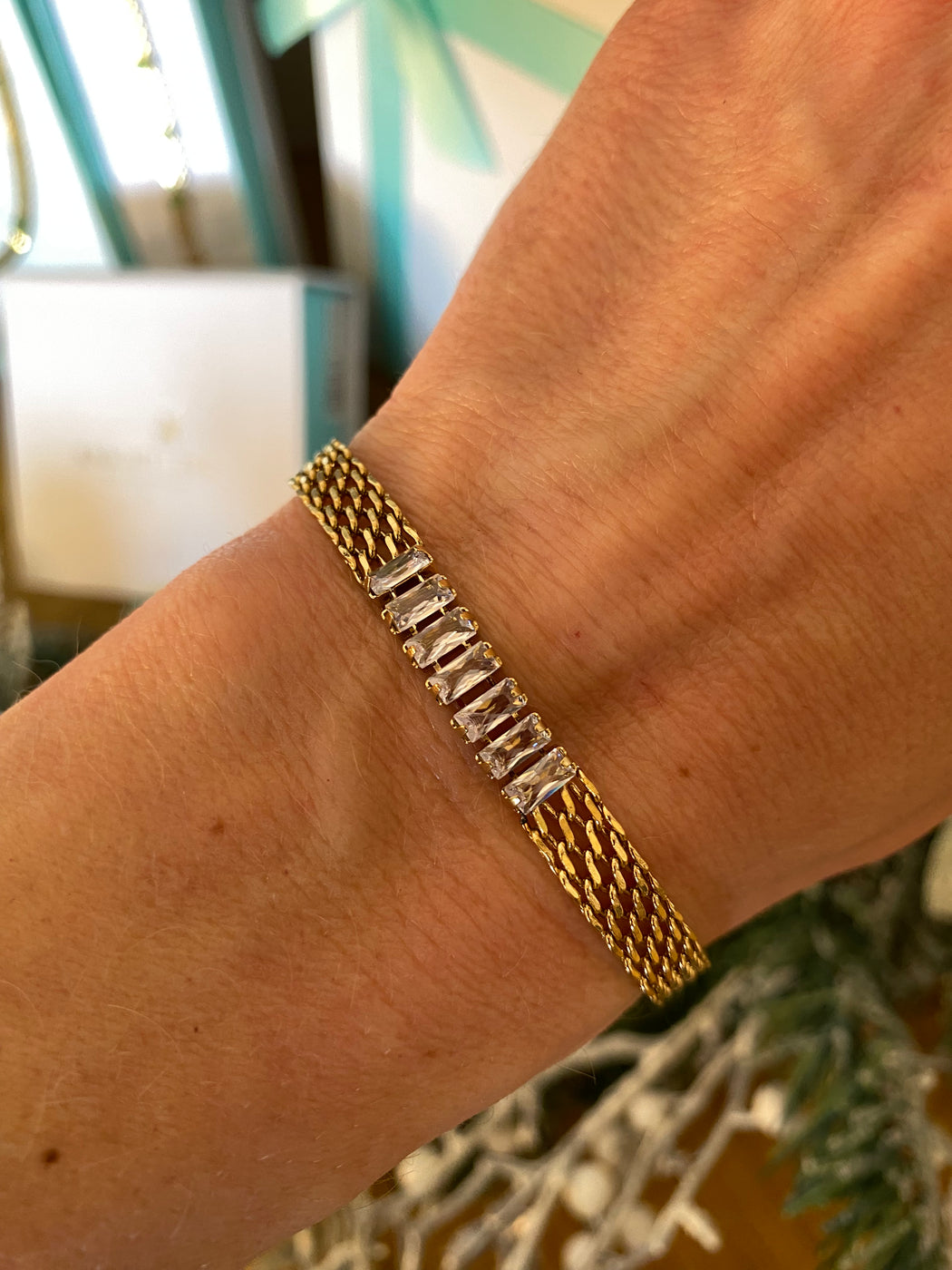 R460BSF CLEAR MESH BRACELET