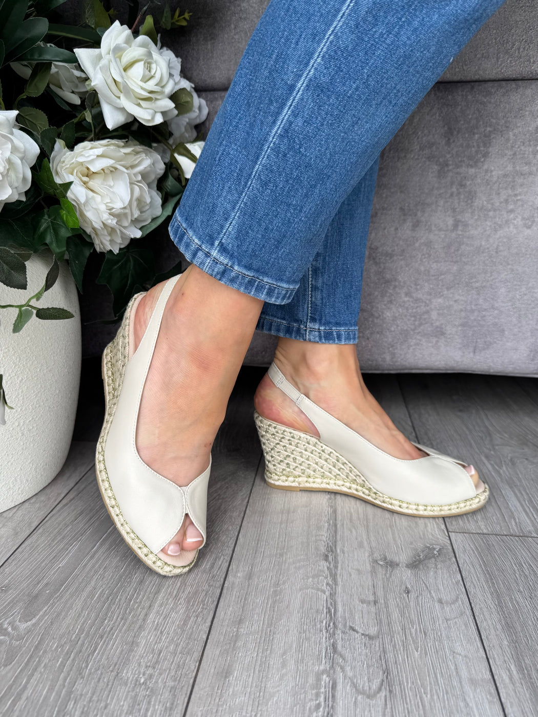 Tregele almond wedge
