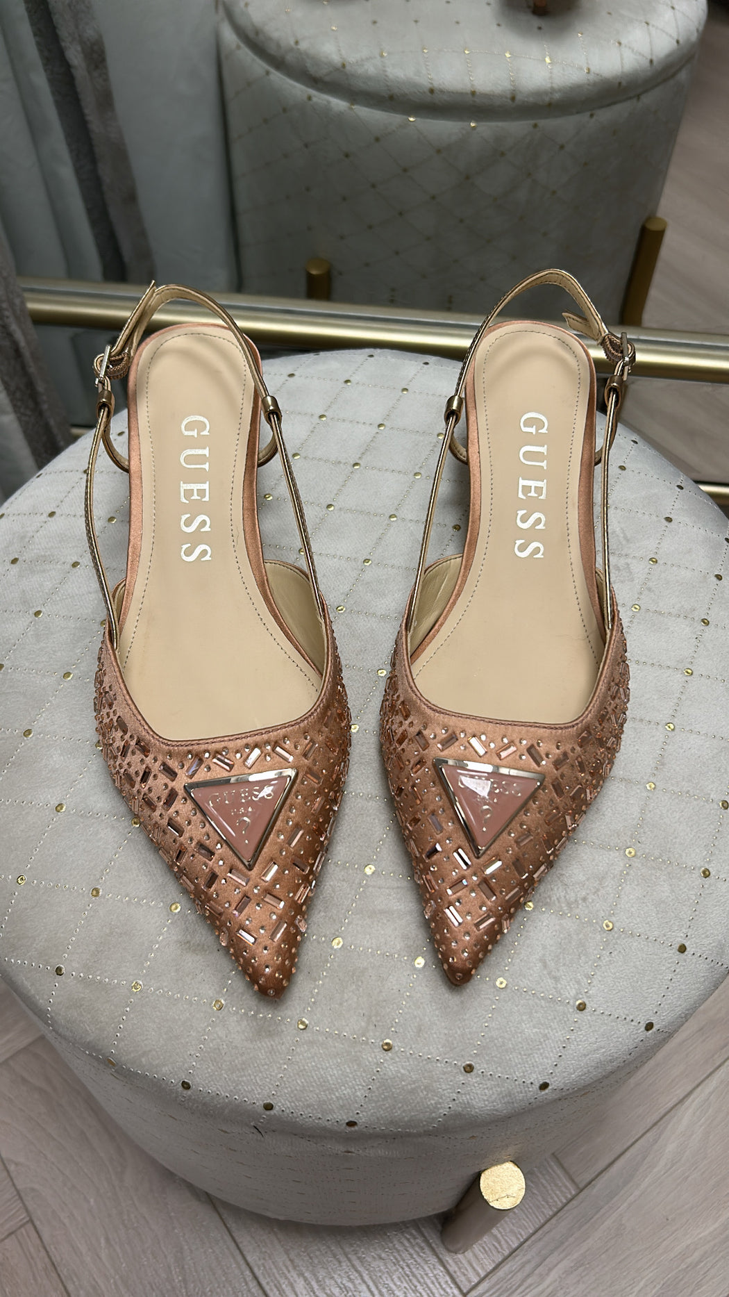 Guess satin rose gold embellished slingbacks flpjsysat05