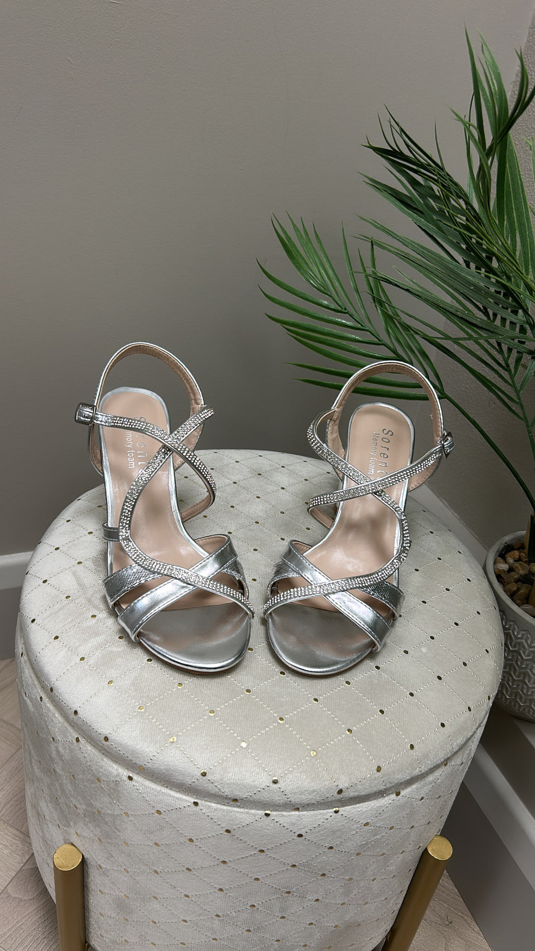 Silver oldwalls dunskey heels