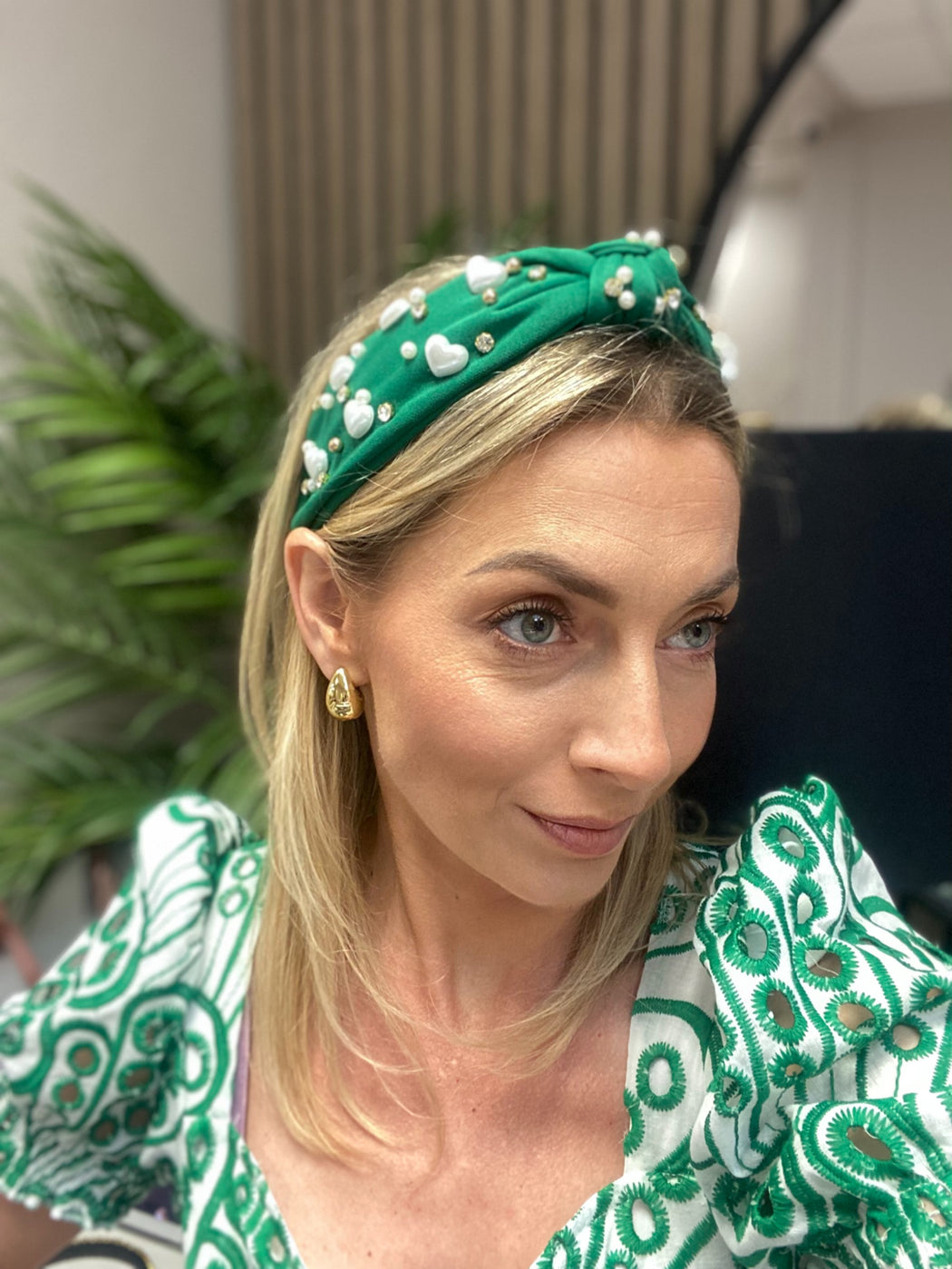 Leila green knot Pearl hairband
