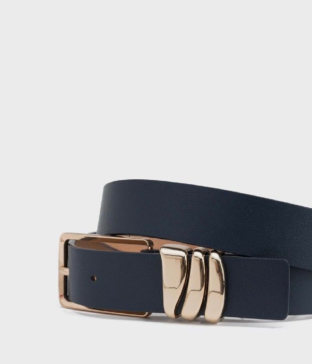 Moon black belt