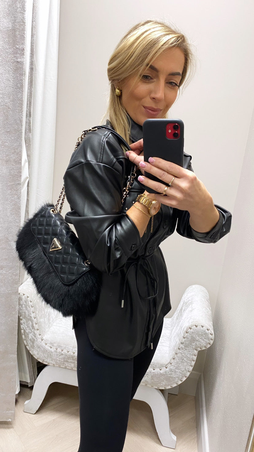 Guess black lise flap over faux fur convertible shoulder / crossbody