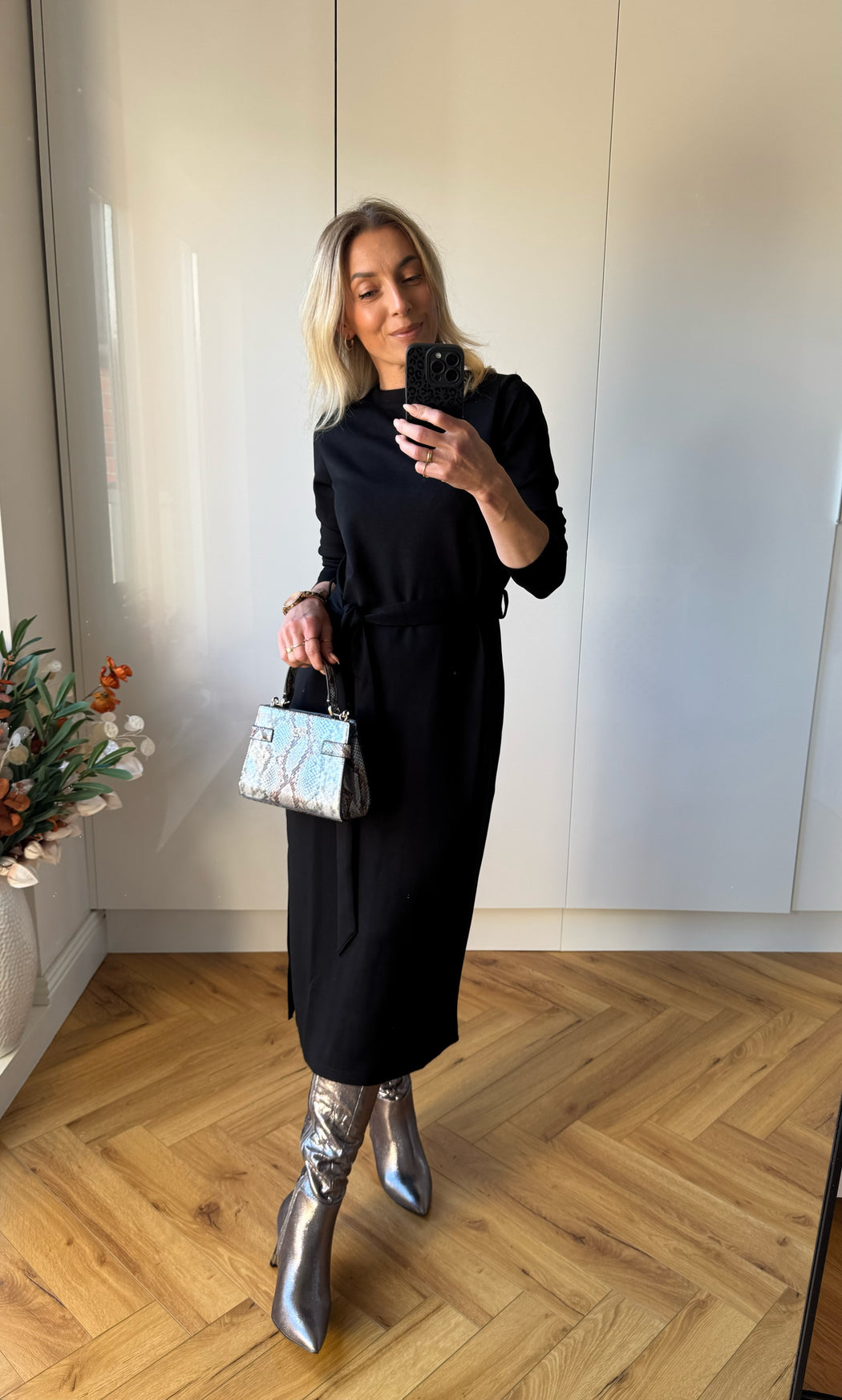 Lynette Dress black