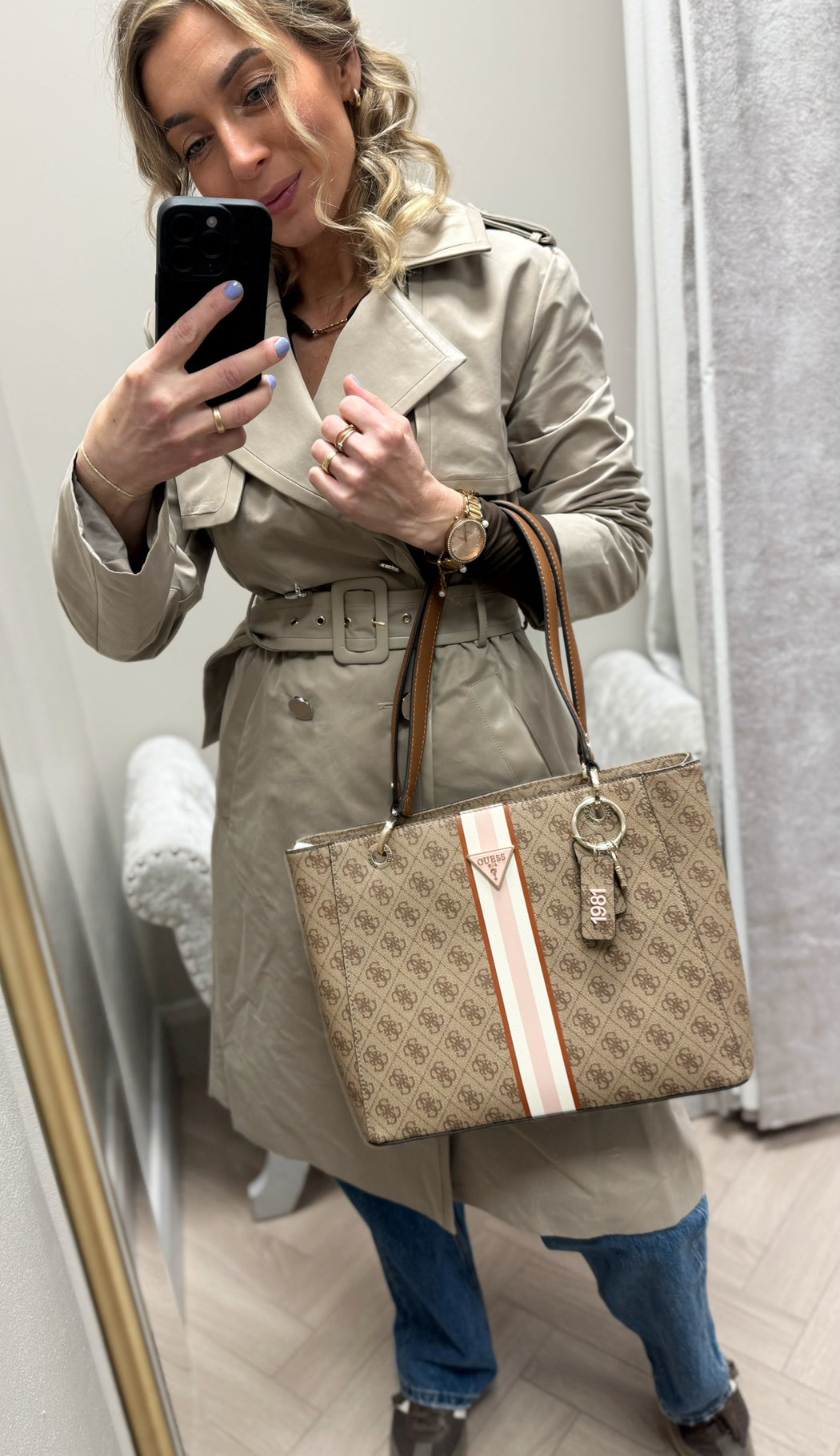Guess latte logo noelle shoulder bag SS787925