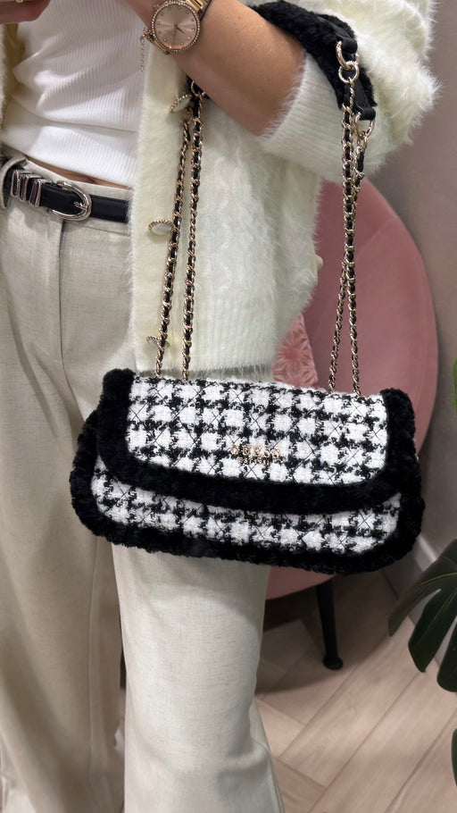 GUESS CRISTI QT813921 BLACK MULTI bag