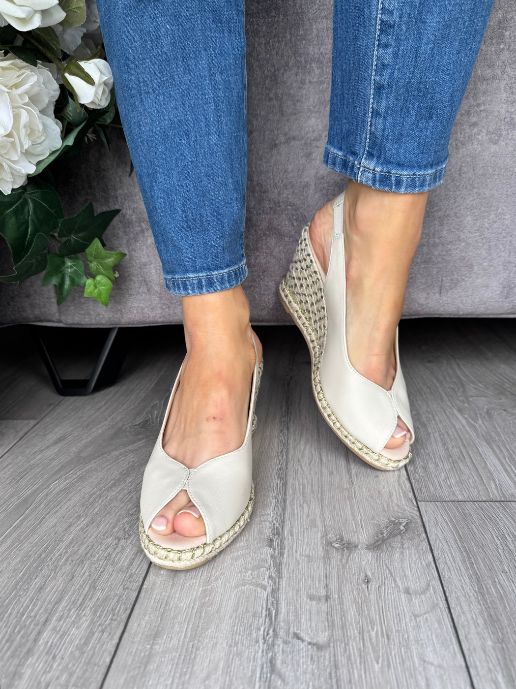 Tregele almond wedge