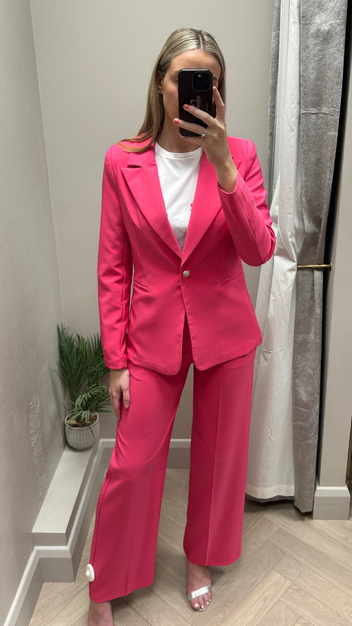 Sydney fuchsia pink suit