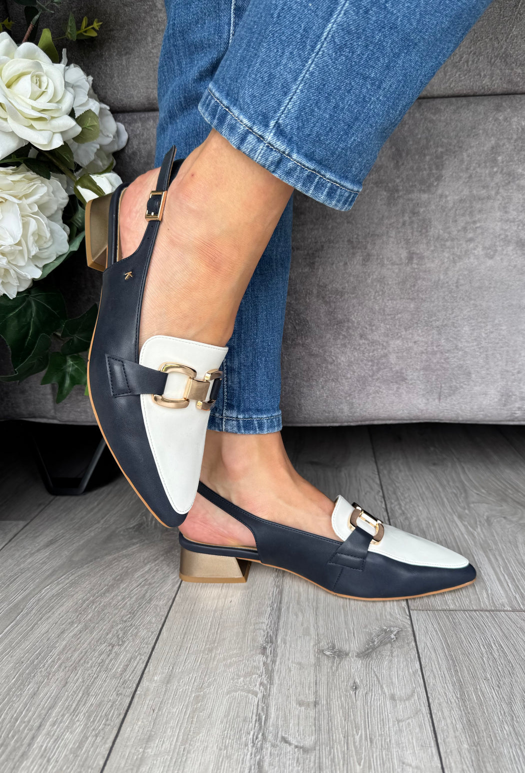Garford sapphire slingback