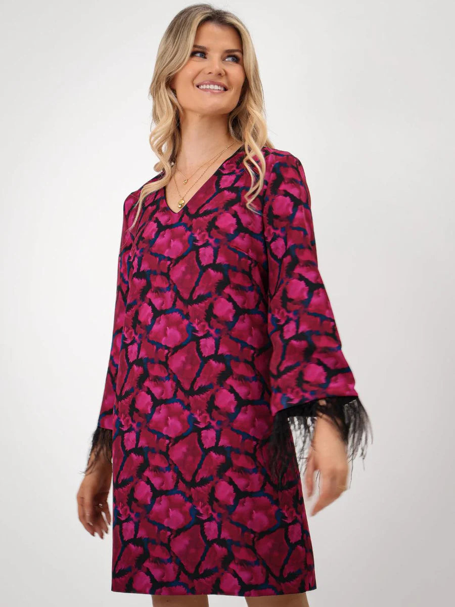 MAGENTA TAYLOR MINI SHIFT DRESS