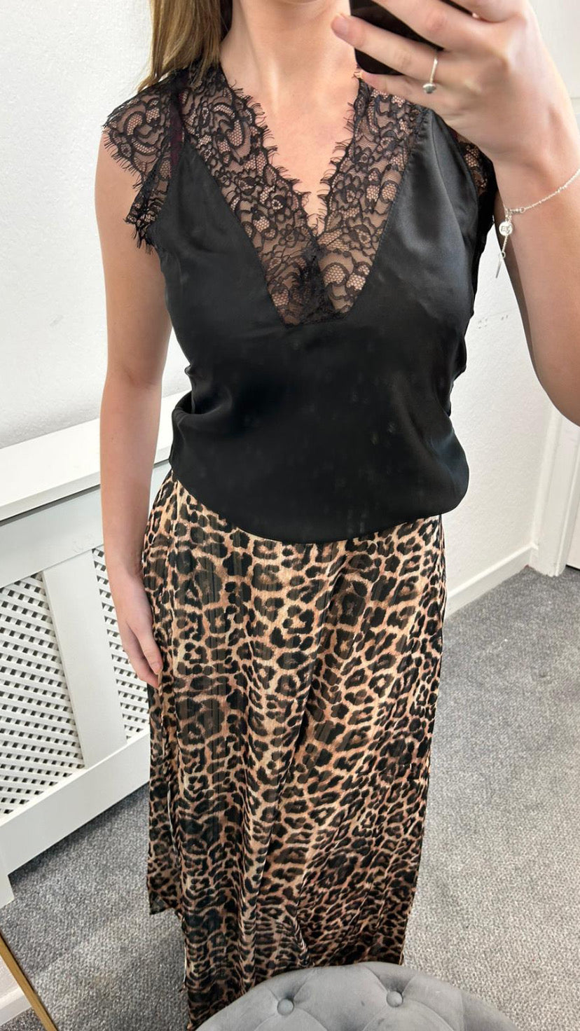 LAUREN BLACK LACE CAMI TOP
