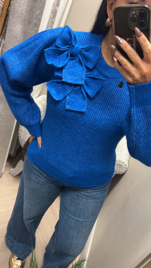 Charlie blue bow knit