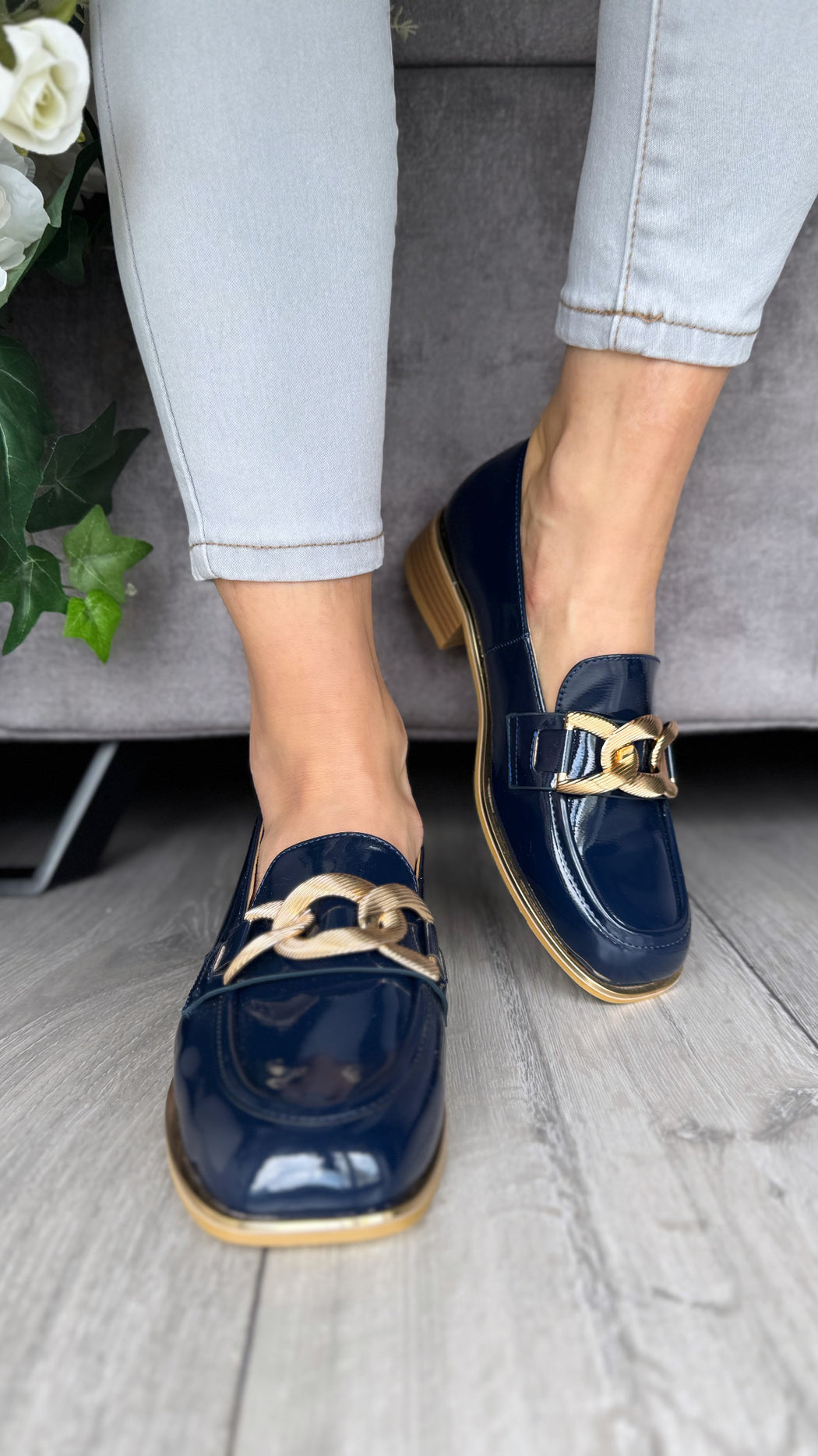 Thames Est Sapphire Loafer
