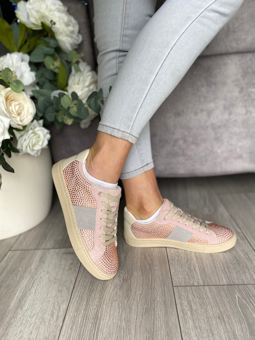 Guess pink diamanté sneaker flptodsue12