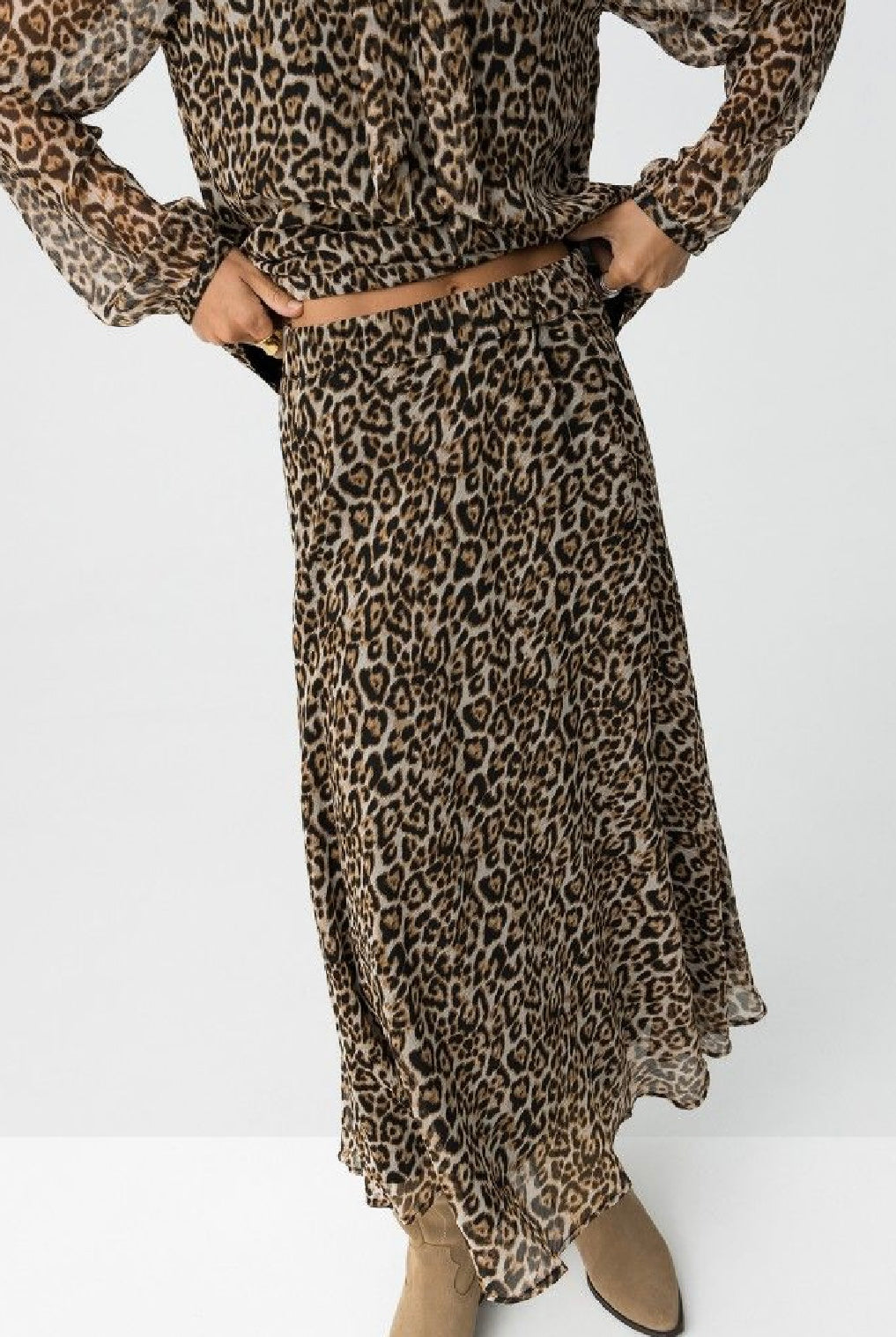 Dalmata leopard elasticated waist midi skirt