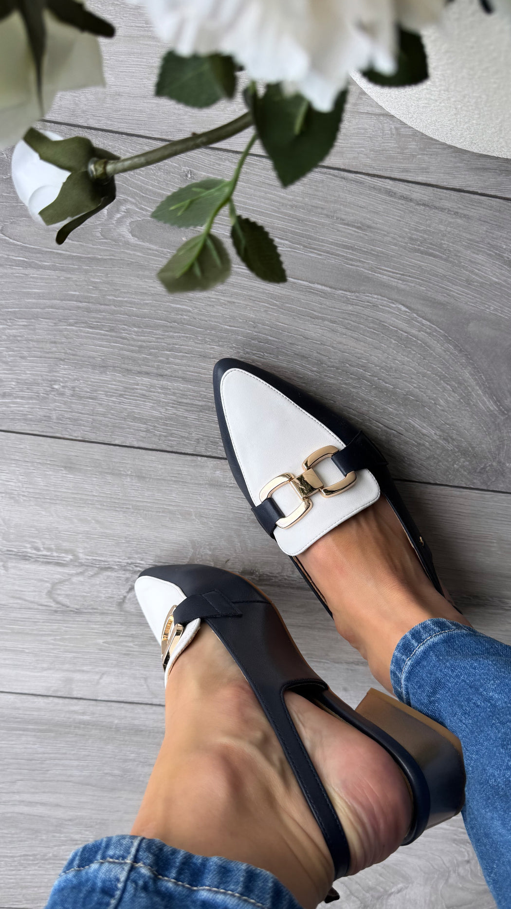 Garford sapphire slingback