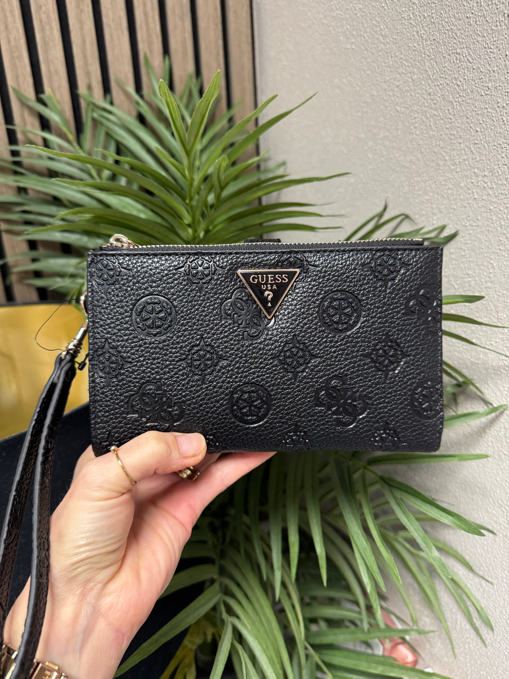 Guess PD9888157 BLACK LOGO
CRESIDIA II SLG wallet