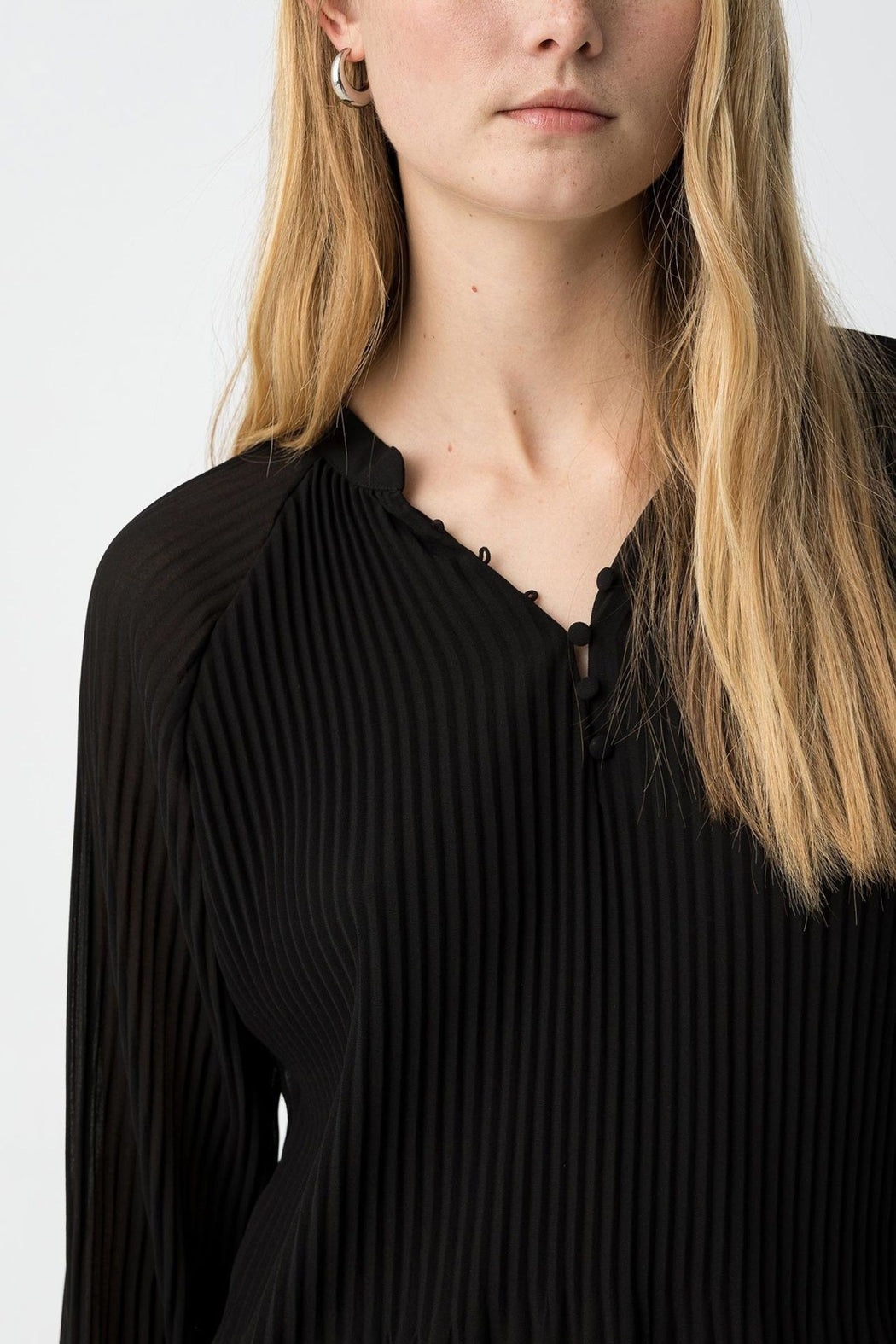 Solar black blouse