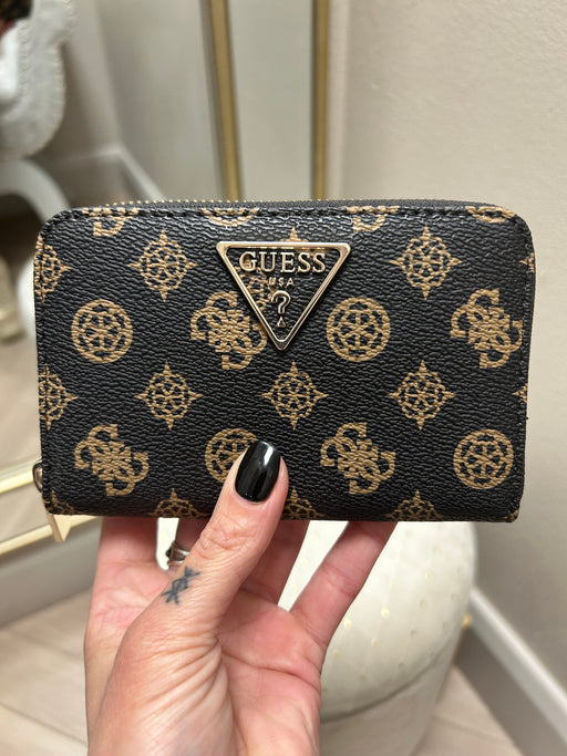 Pg8500140 guess laurel mocha logo wallet
