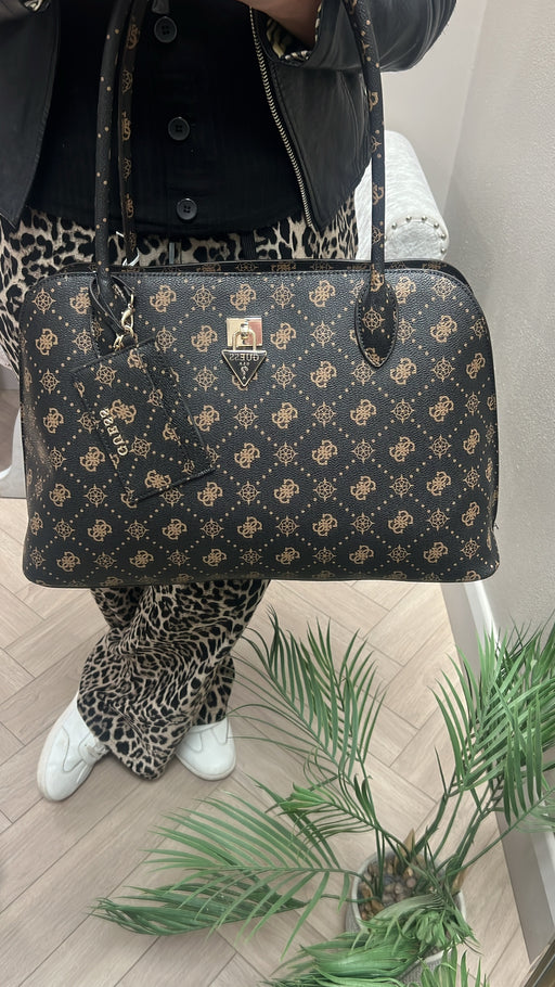 Guess espresso logo Patsie wilder travel bag gp9919024