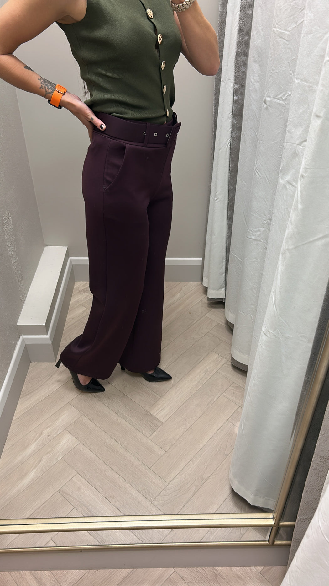 Wine belted trousers