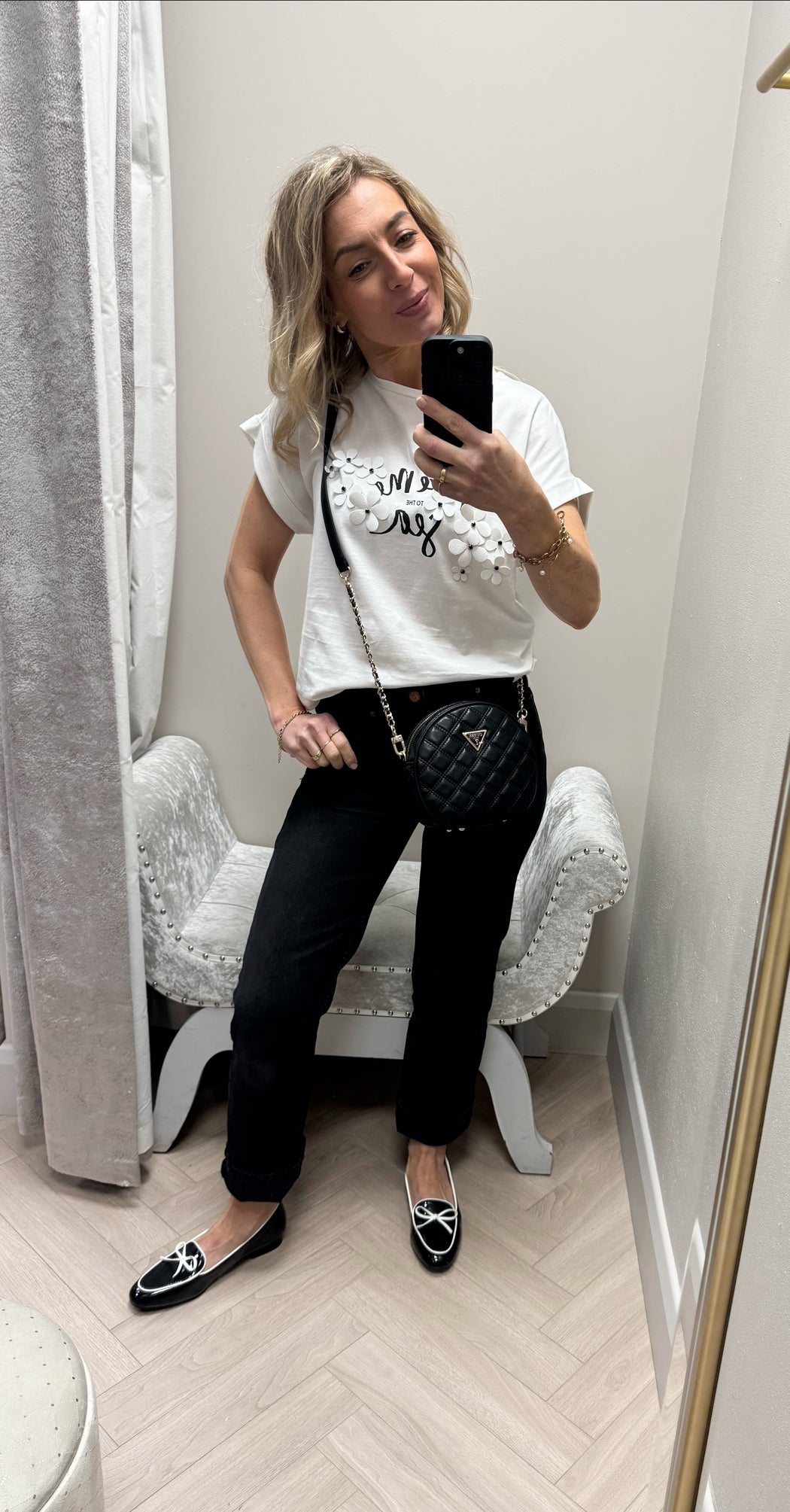 Black guess giully mini crossbody QG874870