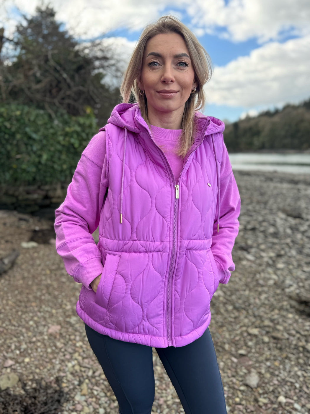 Denise quilted purple gilet