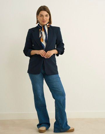 Sue navy blazer