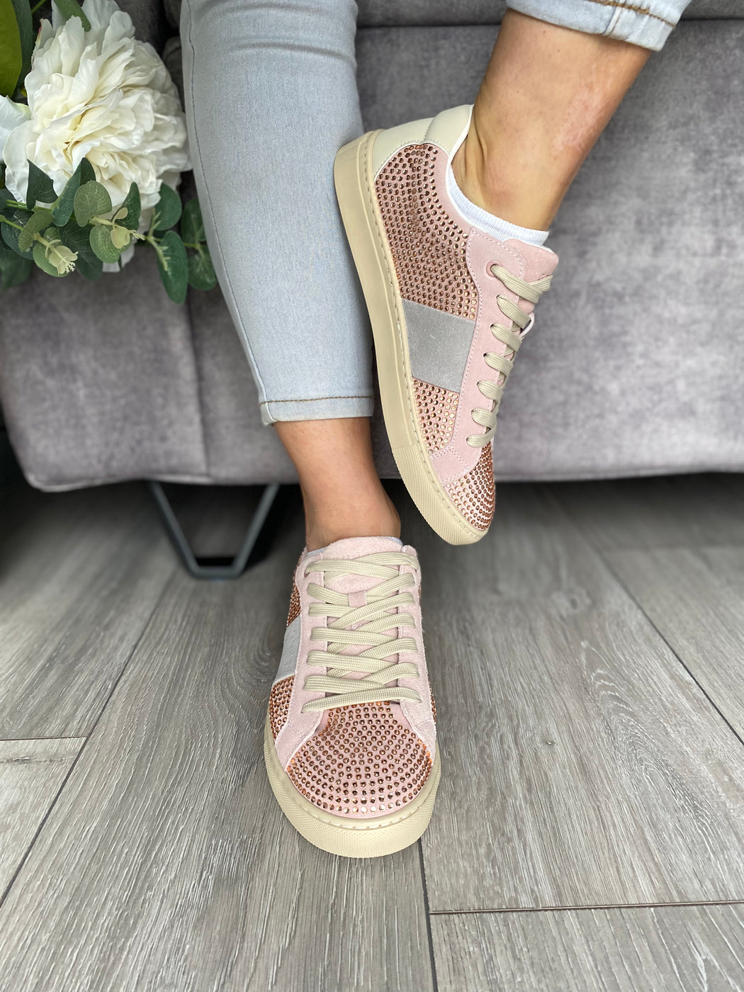 Guess pink diamanté sneaker flptodsue12