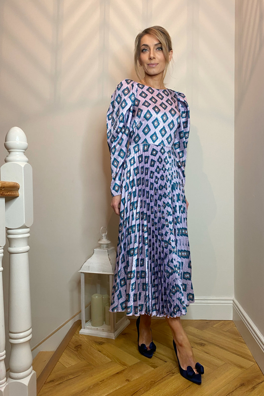 D9997 closet lilac puff sleeve pleated dress