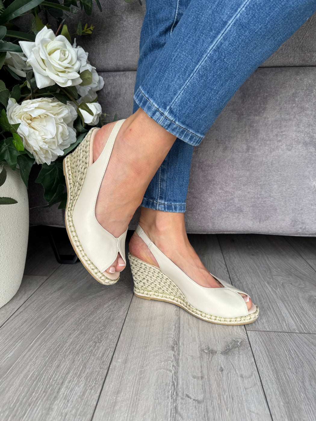 Tregele almond wedge