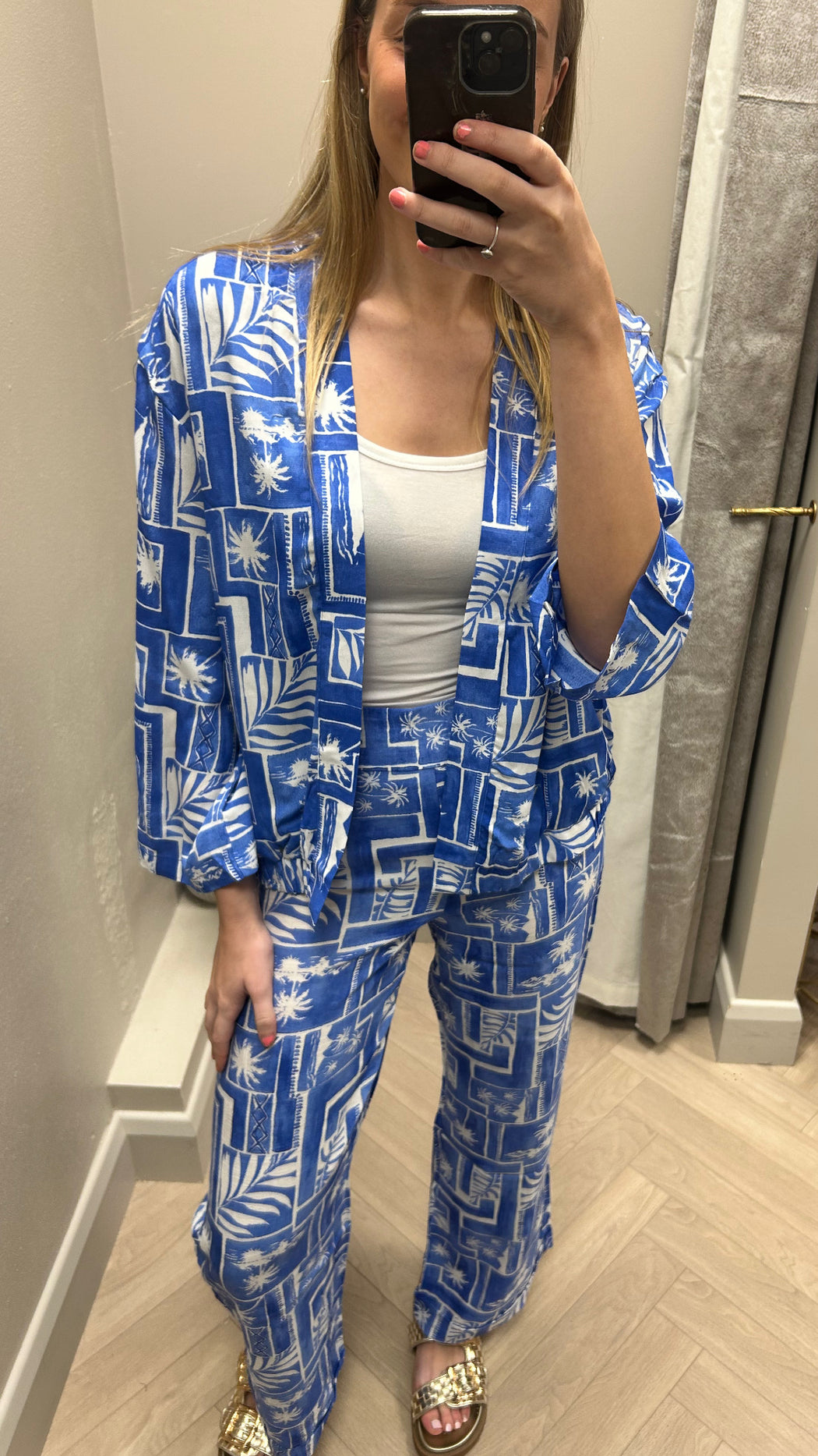 Rave blue kimona jacket