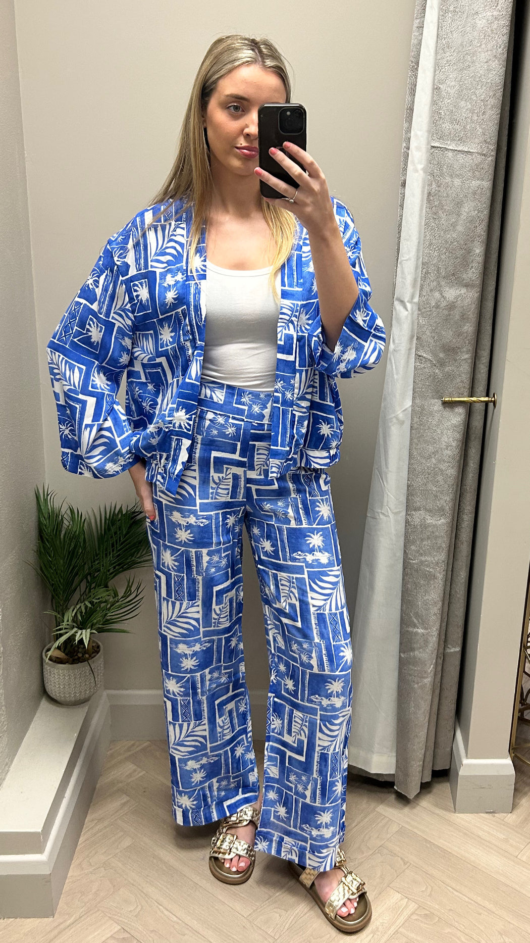 Rave blue kimona jacket