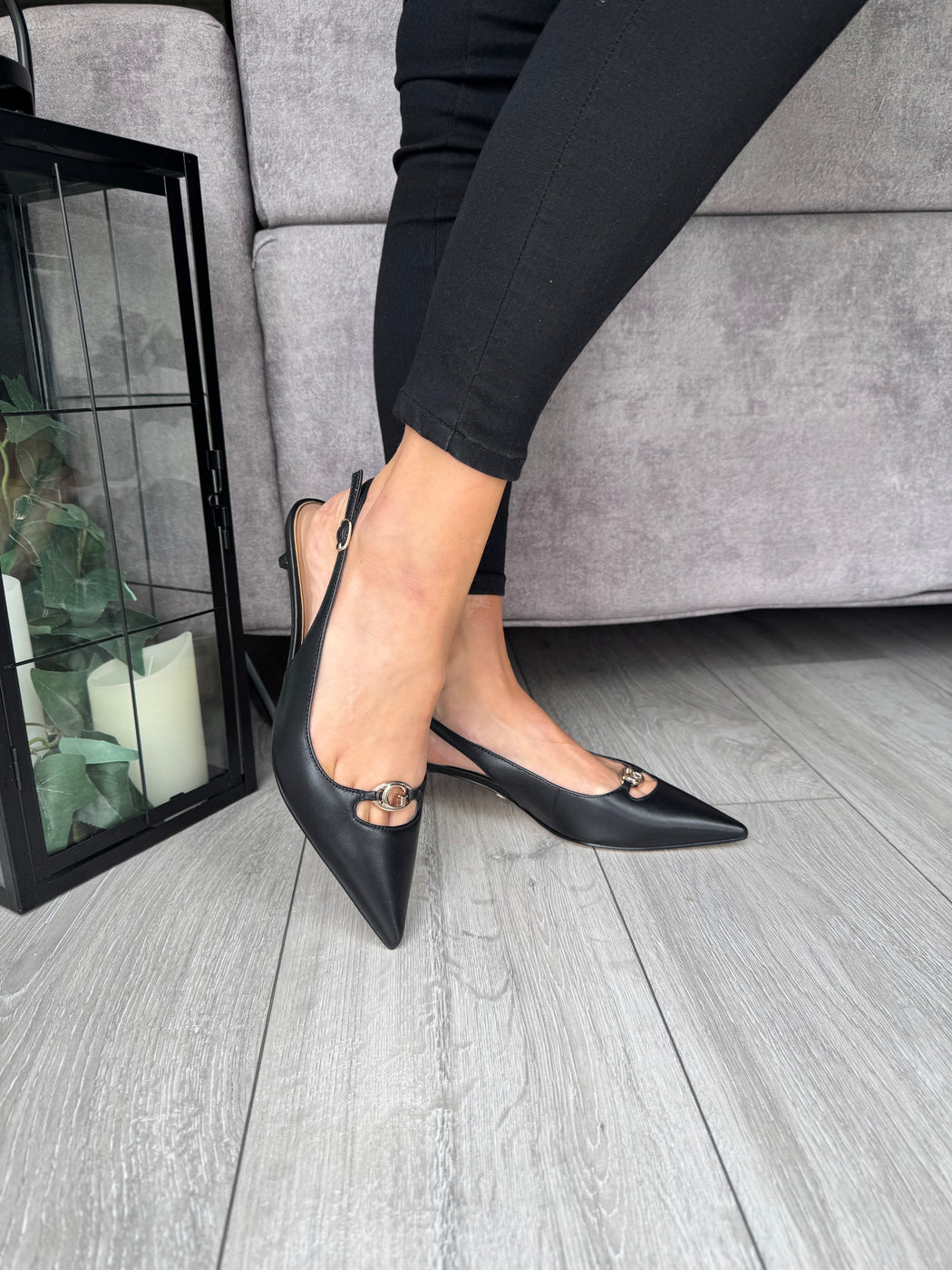 Guess black sling backs shoes FLTJESLEA05