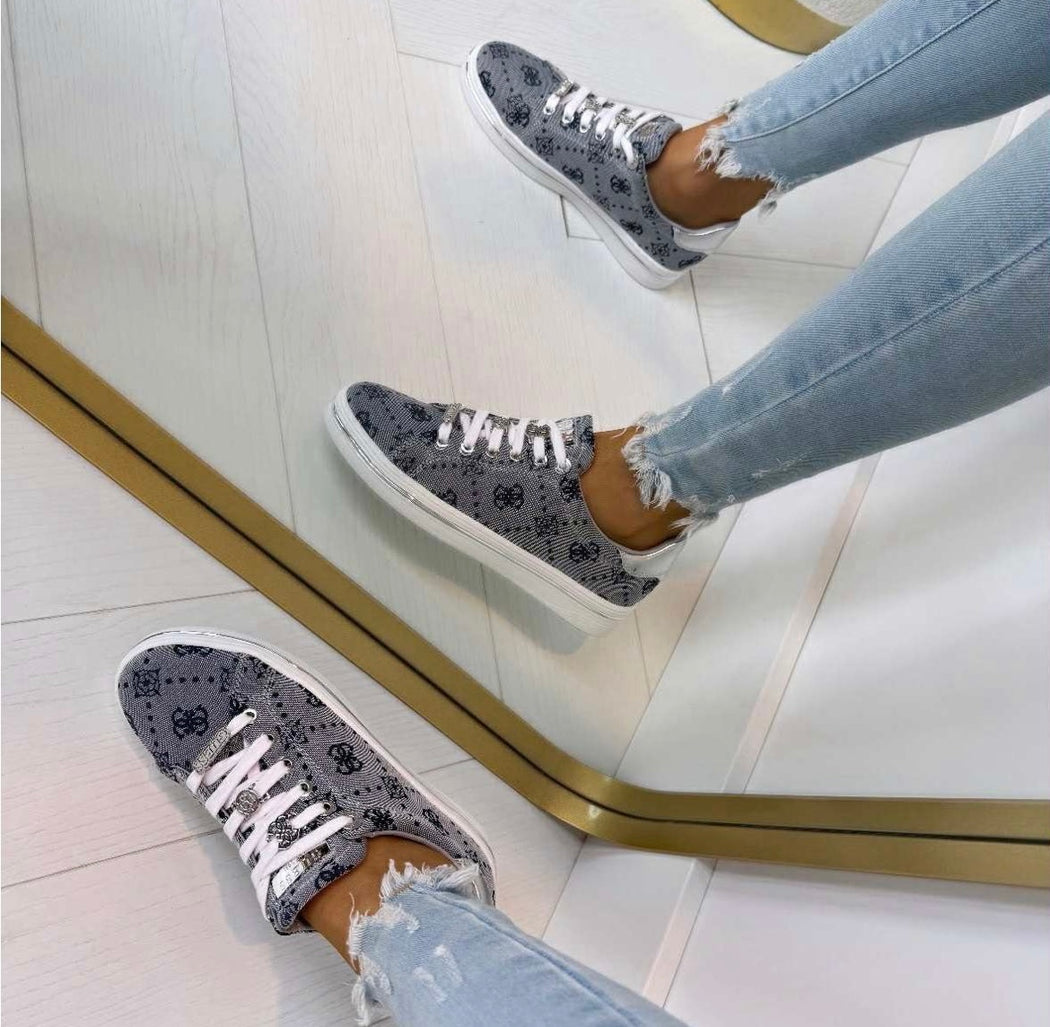 Guess navy silver logo sneaker flytss2fal12