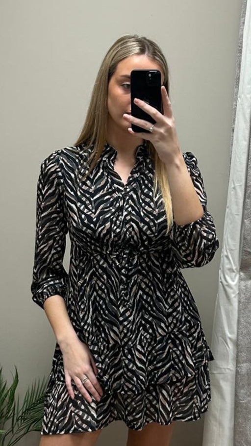 Black beige Latina mini dress