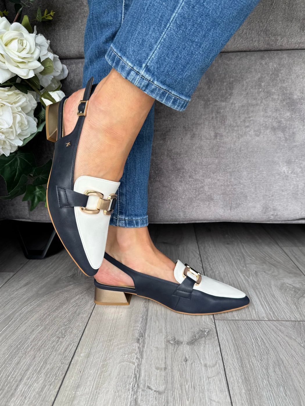 Garford sapphire slingback