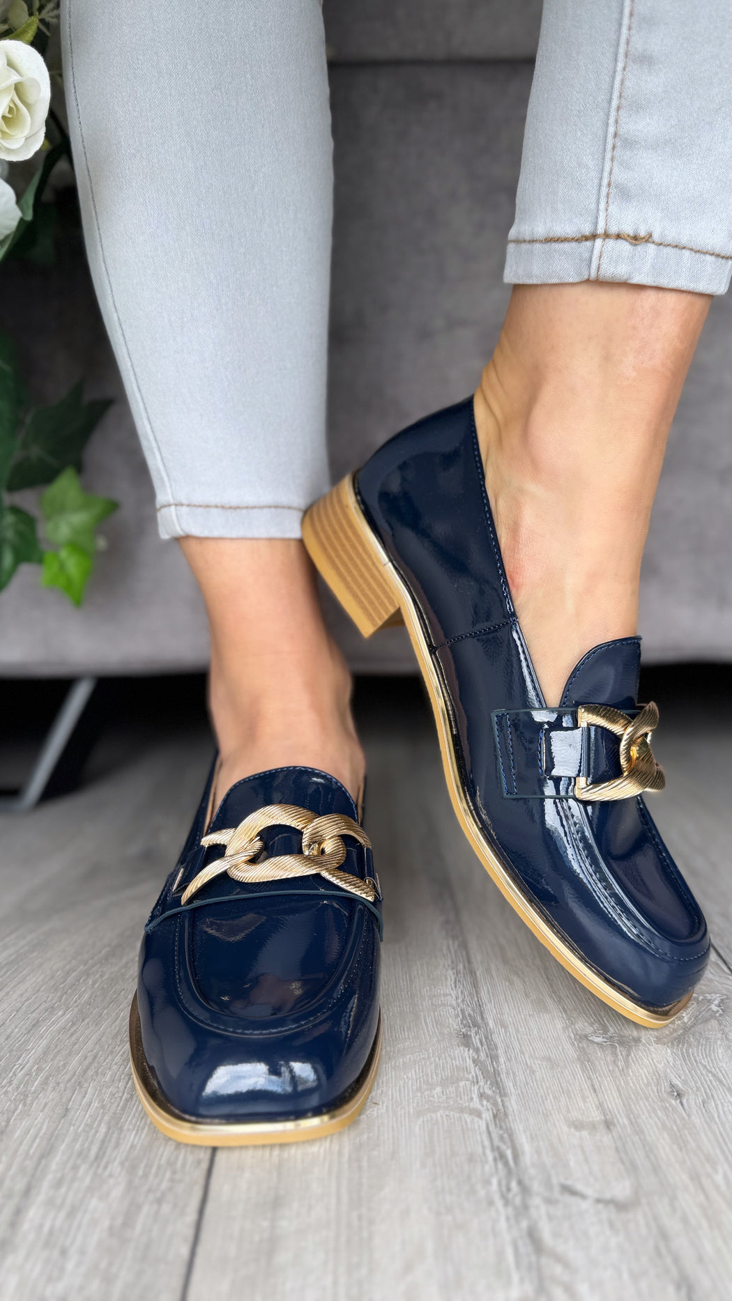 Thames Est Sapphire Loafer