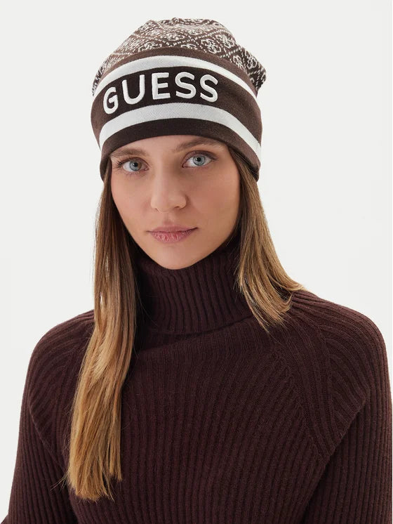 Guess Sevyn 4G Logo Beanie. W4BZ21Z3JD2.